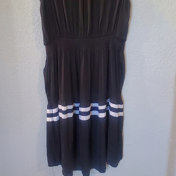 Simply Vera Vera Wang Pintuck Black Midi Dress with White Stripes Size XL - Picture 7 of 7